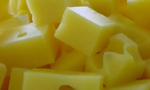 640px-Swiss_cheese_cubes