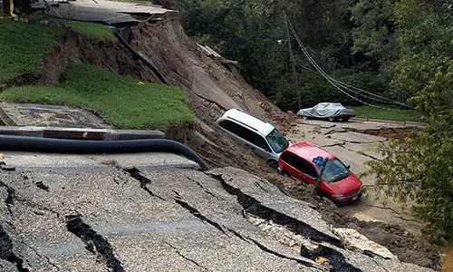800px-Hurricane_Gaston_landslide_damage