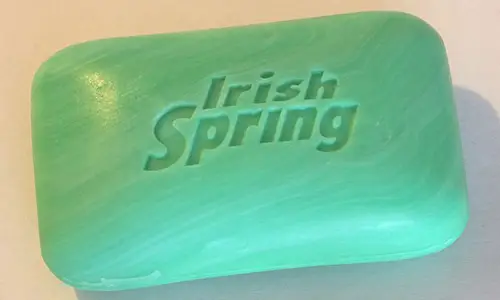 800px-Bar_of_Irish_Spring_deodorant_soap