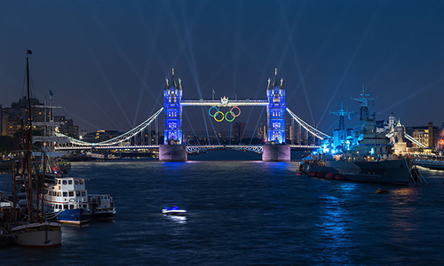 1024px-Tower_Bridge_Olympic_Lighting,_London_-_July_2012